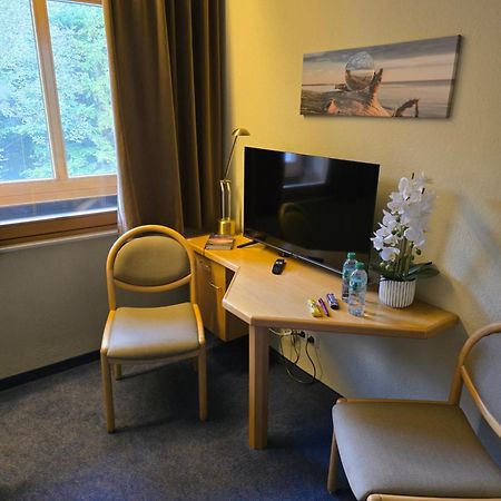 Gasthaus Pension Doerenkrug - Restaurant Augustdorf Eksteriør billede
