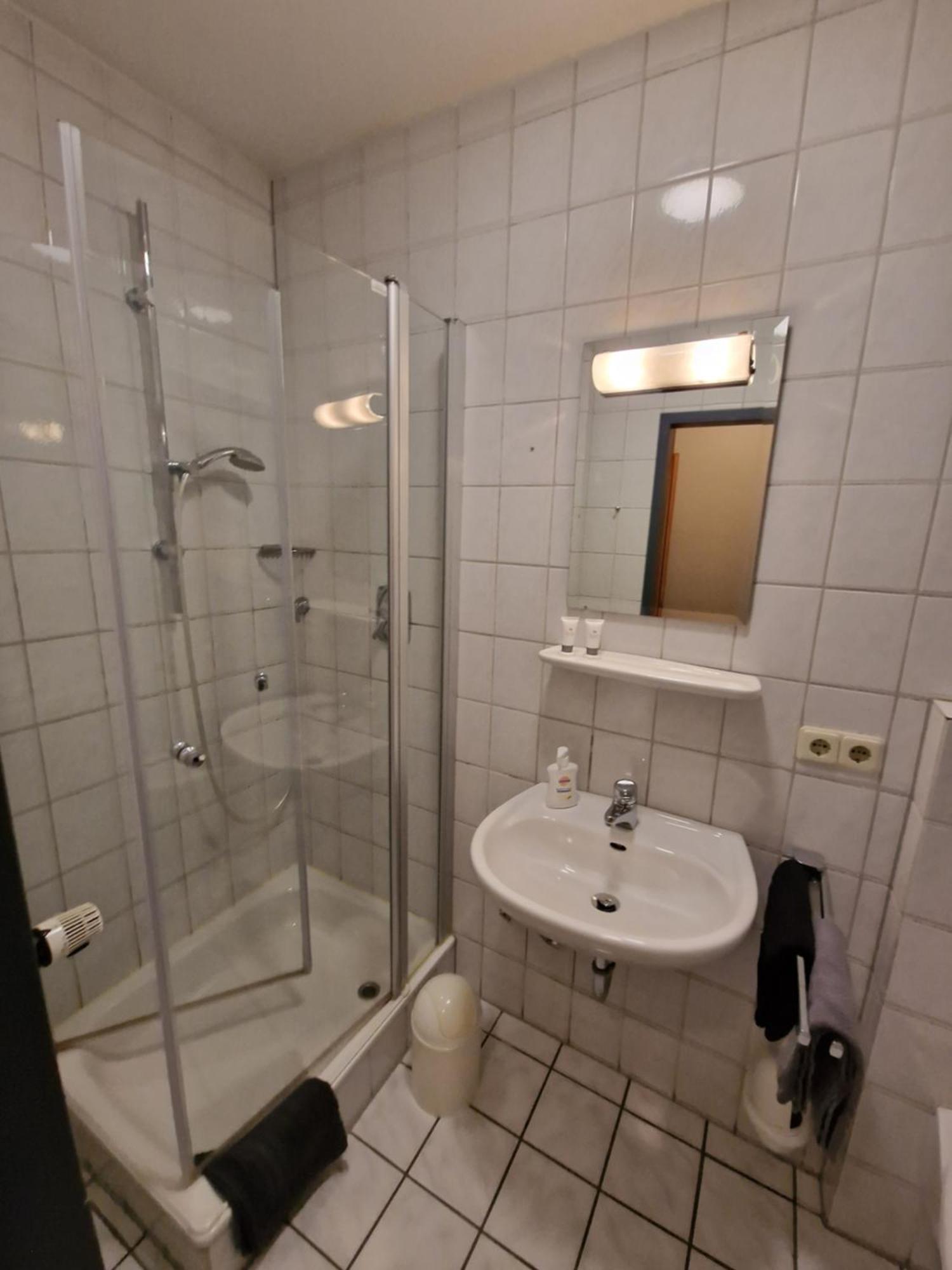 Gasthaus Pension Doerenkrug - Restaurant Augustdorf Eksteriør billede